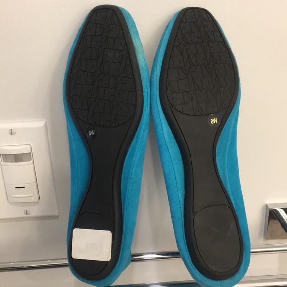 Diane Von Furstenberg suede shoes  size 8 - Picture 3 of 4